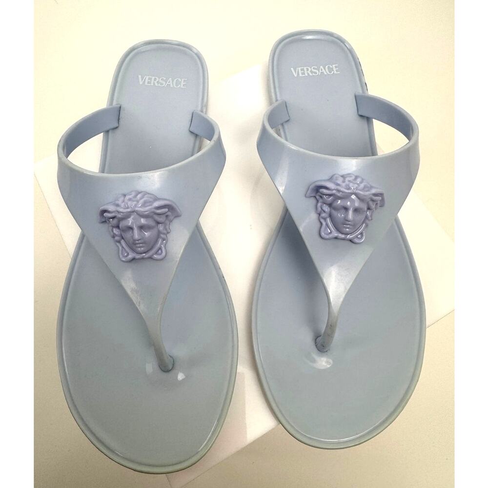 Versace NWOT Blue Rubber Medusa Flip Flop Thong Sandals – Size EU 37 / US 7 - Picture 3 of 10